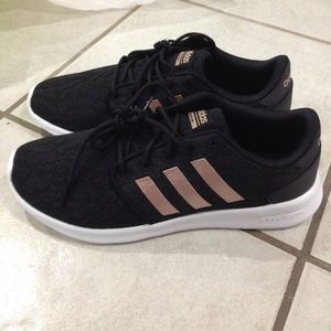 Adidas cloudfoam qt racer black/rose gold size 8.5